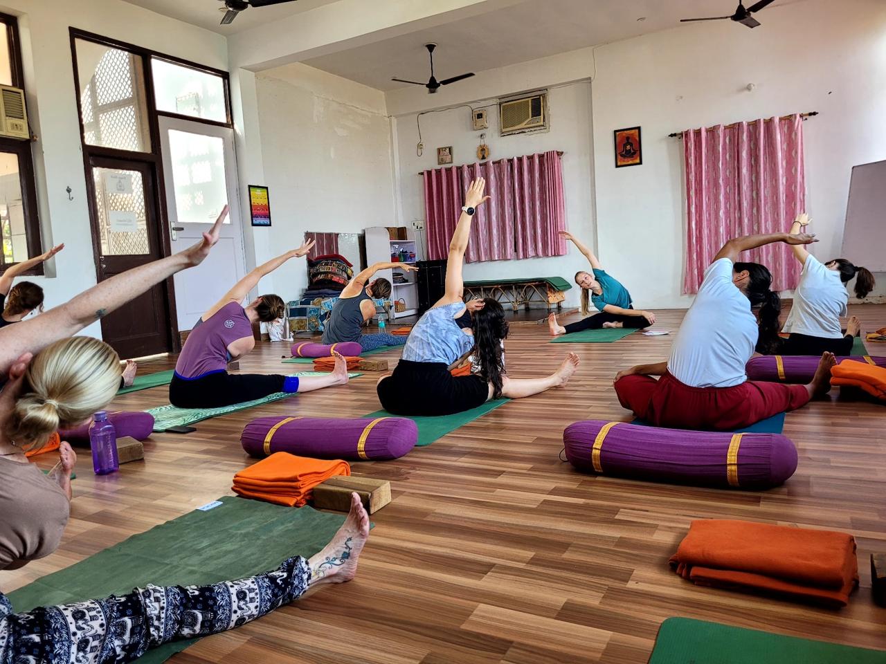 Pratham Yoga Rishikesh Images